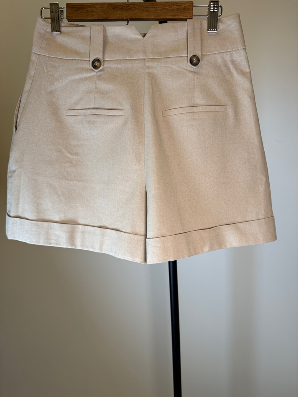 ASOS DESIGN Pleated High Waisted Linen Blend Safari Shorts in Stone/Beige |  6 - Picture 5 of 12